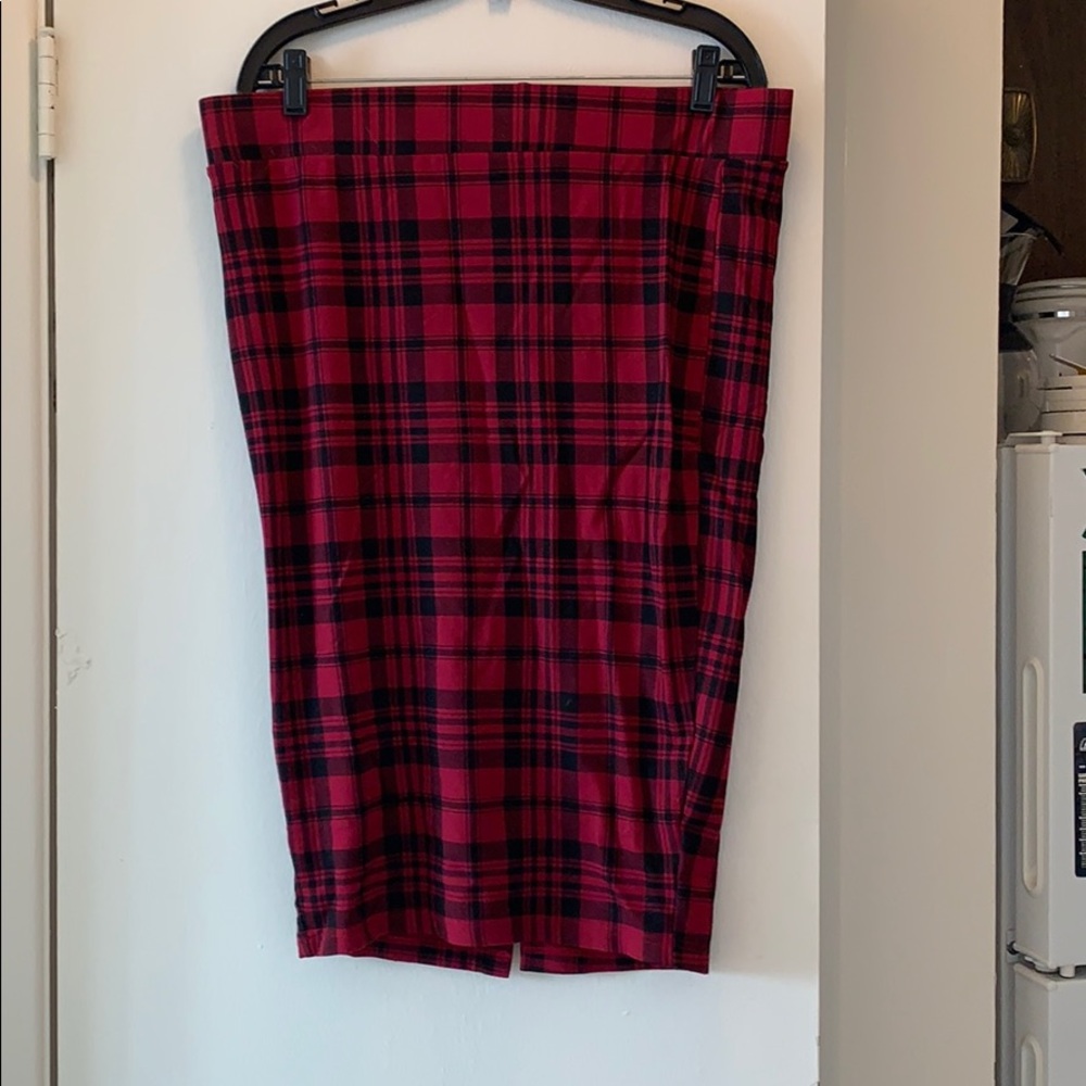 Torrid Red and Black Plaid Pencil Skirt 1X